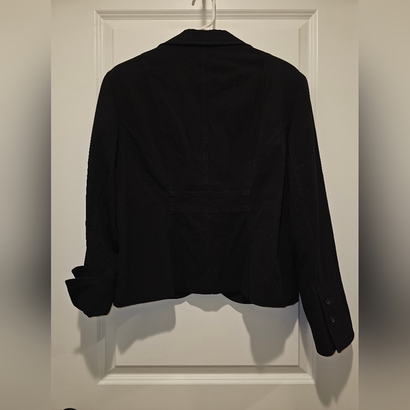 Black Blazer- size 14 - Picture 8 of 8